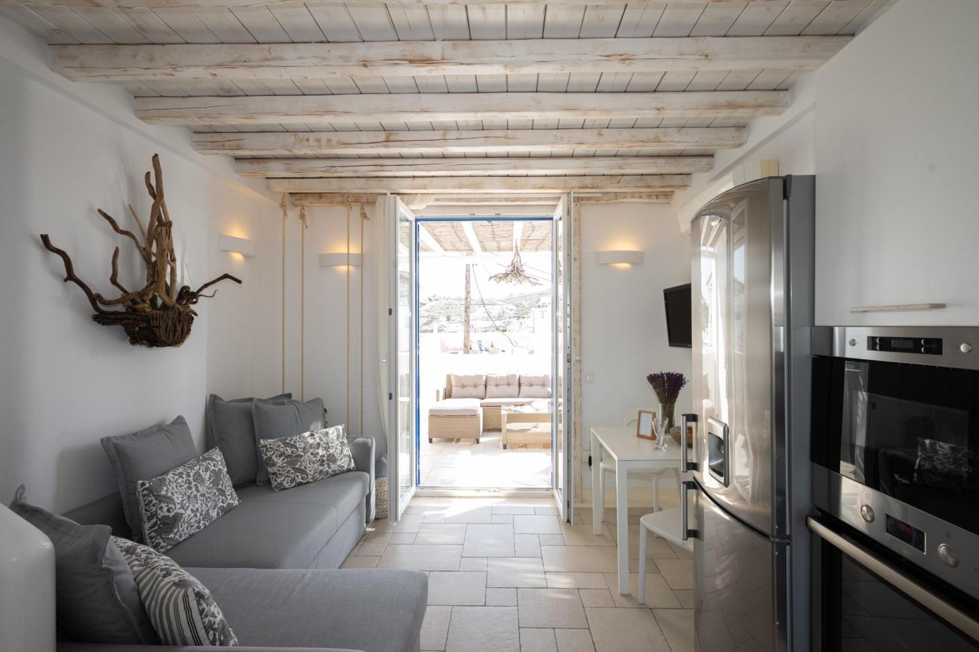 Blue, White And Grey Suites 오르노스 외부 사진